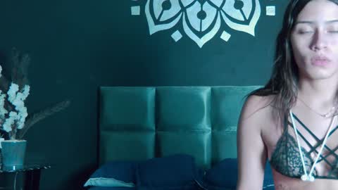 Zoe online show from 19, 12, 2024