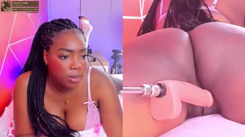 Snapshot of zoeethompson_cm chatting on 18, 11, 2025 online show from 18, 11, 2025