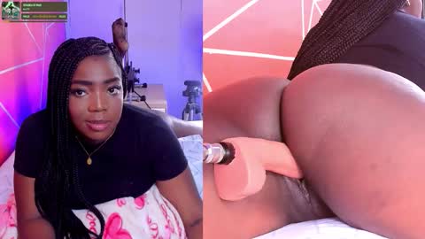 Snapshot of zoeethompson_cm chatting on 14, 12, 2025 online show from 14, 12, 2025