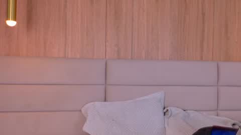 Zoe online show from 13, 6, 2026