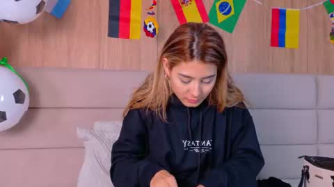 Zoe online show from 15, 6, 2026