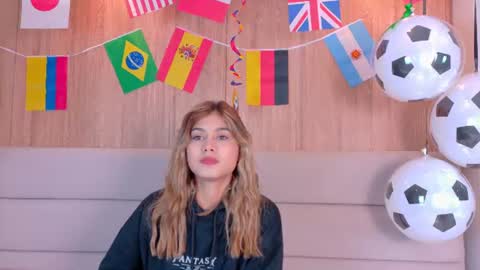 Zoe online show from 26, 6, 2026