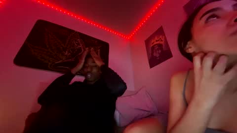 Snapshot of zoel87 chatting on 18, 1, 2025 LovelyLatin25 online show from 18, 1, 2025