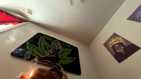 Snapshot of zoel87 chatting on 22, 1, 2025 LovelyLatin25 online show from 22, 1, 2025