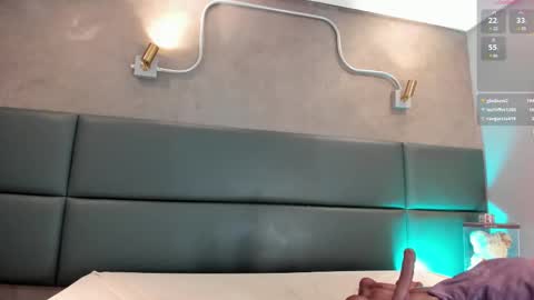 Zoe online show from 19, 2, 2025