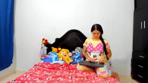 zoerouse_hot online show from 6, 2, 2026