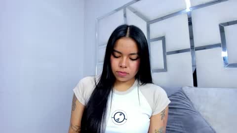 ZoeSwam online show from 11, 10, 2025