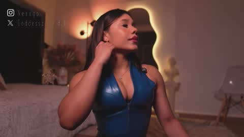 zoevidal_ online show from 26, 2, 2026