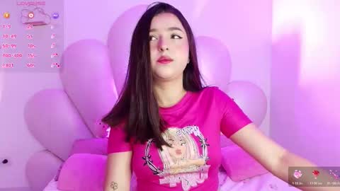 Snapshot of zoewillian chatting on 21, 10, 2025 zoewillian online show from 21, 10, 2025