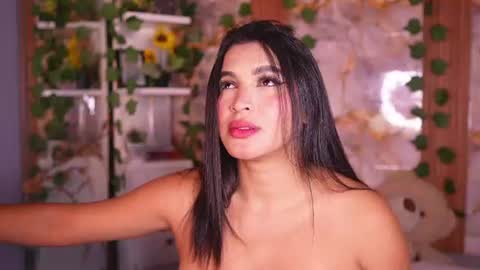 zoey fox  online show from 18, 6, 2026