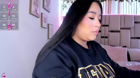 zoey thommpson online show from 23, 11, 2025