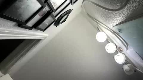 Snapshot of zoeyportland chatting on 12, 11, 2025 Zoey Portland online show from 12, 11, 2025