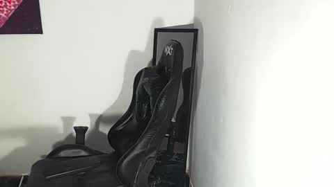 Snapshot of zol_gil03 chatting on 17, 9, 2025 zol_gil03 online show from 17, 9, 2025