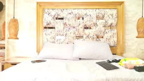 zoley  online show from 19, 3, 2026