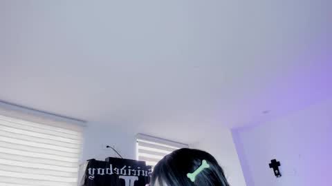 Snapshot of zombieeporcelainex chatting on 9, 4, 2026 SOPHIE online show from 9, 4, 2026