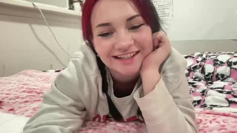 Snapshot of zoomrabbit chatting on 18, 11, 2025 zoomrabbit 3 online show from 18, 11, 2025