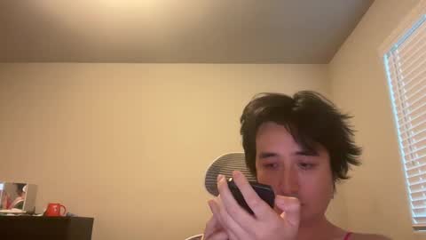 Snapshot of zooooeee chatting on 27, 9, 2025 Michael Coffey online show from 27, 9, 2025