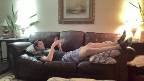 Snapshot of zorakload chatting on 6, 10, 2025 Jesse online show from 6, 10, 2025