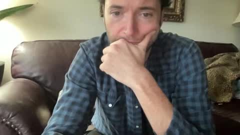 Snapshot of zorakload chatting on 13, 10, 2025 Jesse online show from 13, 10, 2025