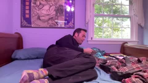 Snapshot of zorakload chatting on 26, 10, 2025 Jesse online show from 26, 10, 2025