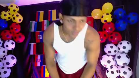 Snapshot of zoriel_derox chatting on 19, 6, 2026 Zoriel online show from 19, 6, 2026