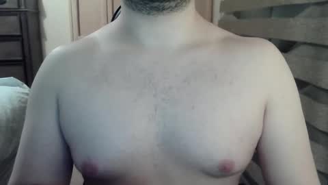 Himbo fox online show from 17, 5, 2026