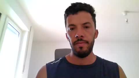 Snapshot of zoubabigdick chatting on 23, 9, 2025 zouba big dick online show from 23, 9, 2025