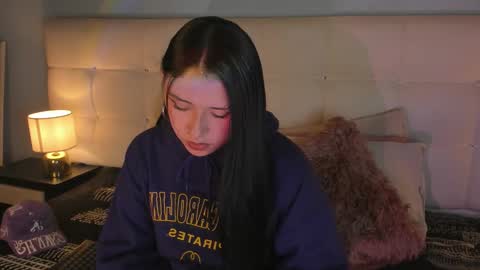 cintya kors online show from 25, 9, 2025