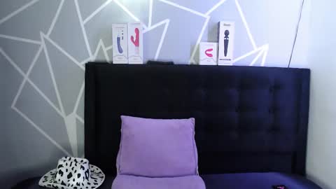 Snapshot of zpzphot chatting on 20, 9, 2025 zpzphot online show from 20, 9, 2025