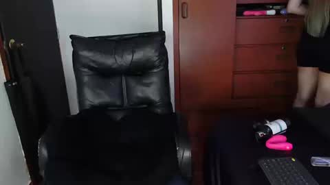 Snapshot of zpzphot chatting on 23, 9, 2025 zpzphot online show from 23, 9, 2025