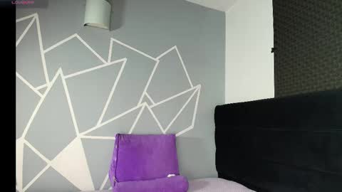 zpzphot online show from 12, 3, 2026