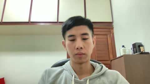 Z online show from 2, 2, 2025