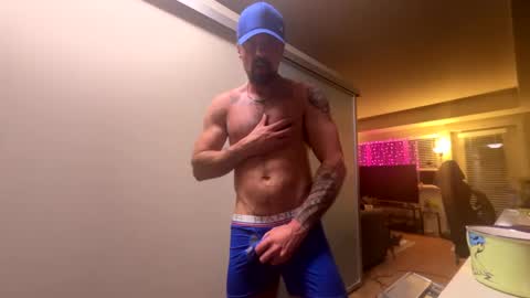 Snapshot of zuko_zen69 chatting on 18, 9, 2025 Zuko online show from 18, 9, 2025