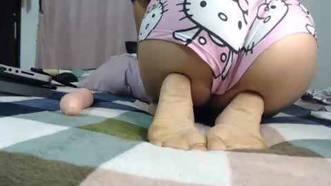 Snapshot of zully25 chatting on 15, 2, 2025 zully25 online show from 15, 2, 2025