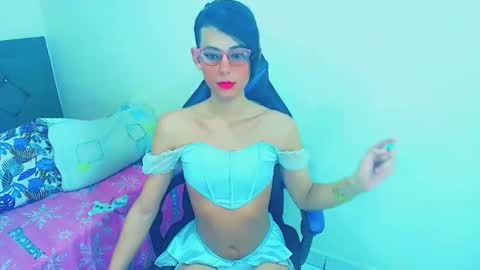 Snapshot of zulramth chatting on 27, 5, 2026 zulramth online show from 27, 5, 2026
