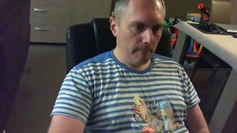 Snapshot of zultem chatting on 8, 10, 2025 zultem online show from 8, 10, 2025