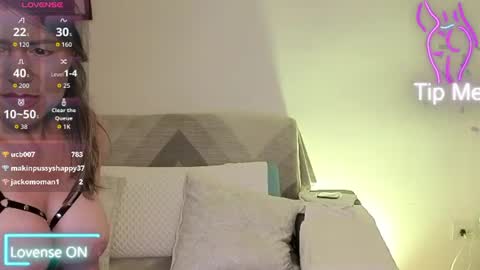 Snapshot of zuly_zahir_01 chatting on 22, 7, 2026 zuly goode online show from 22, 7, 2026