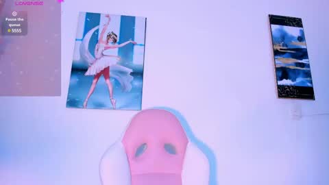 Zuly  online show from 20, 2, 2025