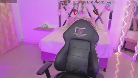 ZURY   online show from 28, 10, 2025