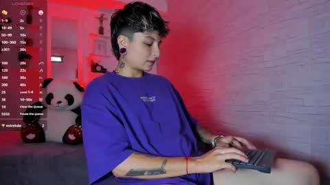 Zury Ramirez online show from 18, 9, 2025