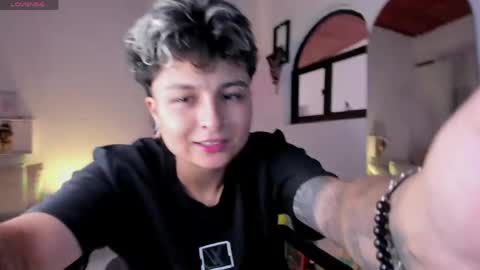 Snapshot of zuryramirez_ chatting on 3, 5, 2026 Zury Ramirez online show from 3, 5, 2026