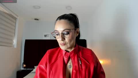 Zuzana21 online show from 5, 3, 2025