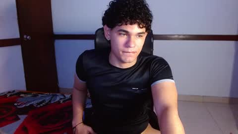 Snapshot of zyrosxk chatting on 2, 3, 2026 antonio felipe online show from 2, 3, 2026