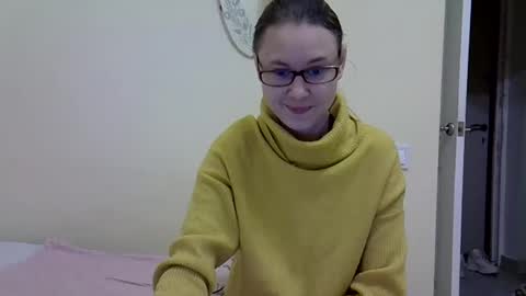 Zyuhre online show from 8, 12, 2024