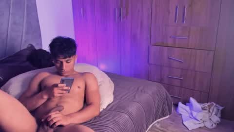 Snapshot of zyzz_1812 chatting on 12, 9, 2025 zyzz_1812 online show from 12, 9, 2025
