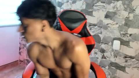 zyzz_1812 online show from 31, 7, 2026