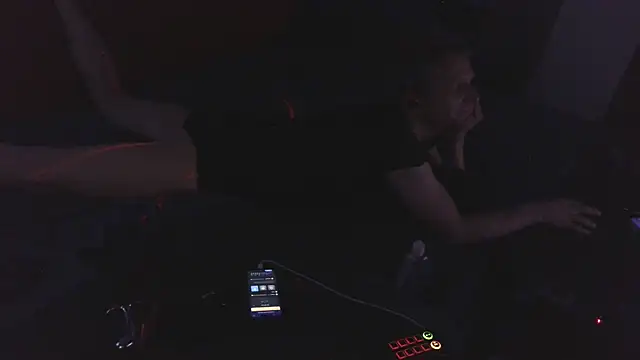 Snapshot of davidgntxxxxx chatting on 26, 10, 2025 davidgntxxxxx online show from 26, 10, 2025