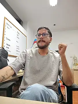 AndyHepburn online show from 14, 12, 2025