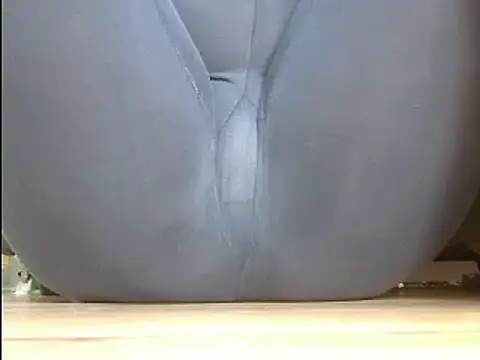 Squirtlady38 online show from 10, 12, 2024
