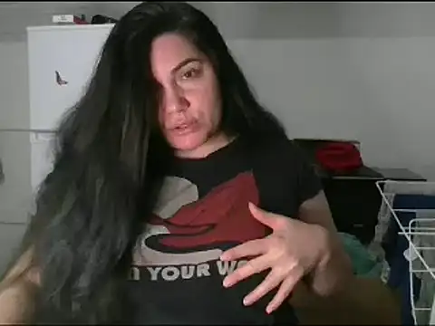 Squirtlady38 online show from 26, 12, 2024